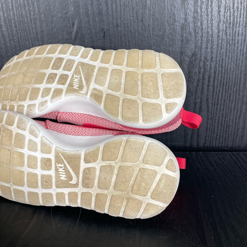 Nike ROSHE Women’s size 6 - Picture 7 of 12